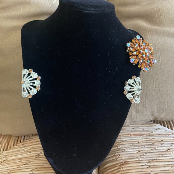 Vintage Silver tone clip ons earrings with amber and an amber AB crystal Brooch - Picture 2 of 10